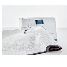 Charger l'image dans la galerie, PFAFF 710SE Expression