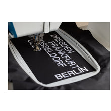 Charger l'image dans la galerie, PFAFF Creative expect 350