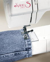 Charger l'image dans la galerie, elna eXplore 240S