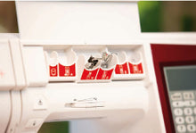 Charger l'image dans la galerie, elna eXcellence 580+ Fashion & Decor