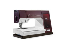 Charger l&#39;image dans la galerie, PFAFF expression 725
